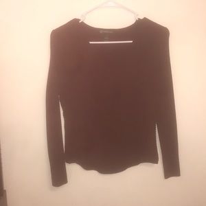 Maroon sweater